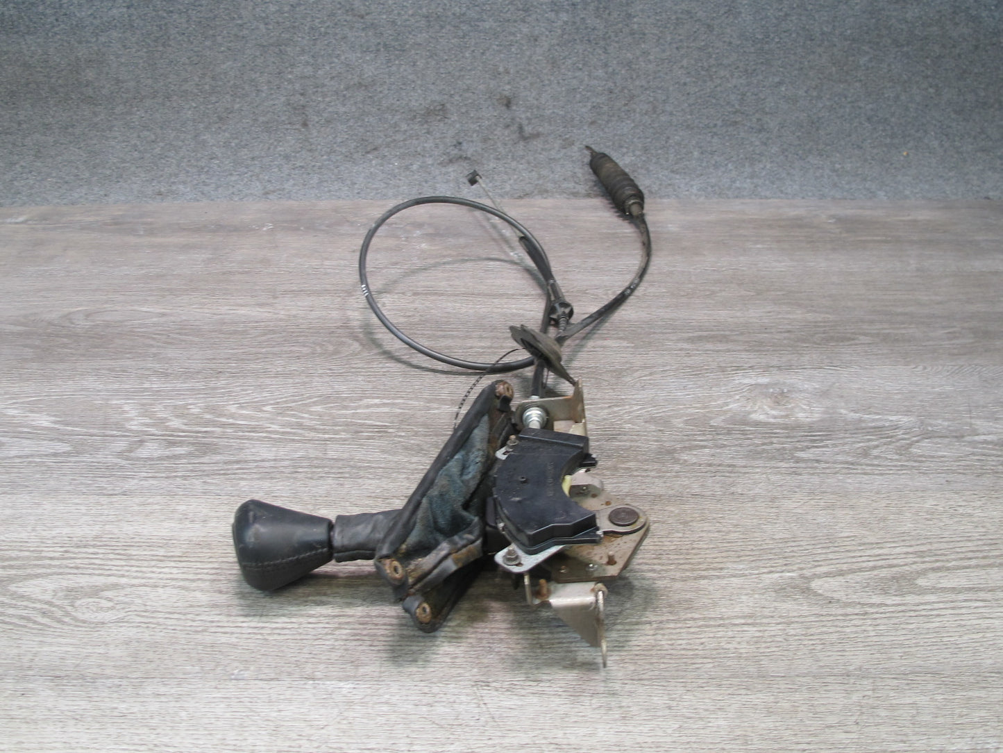 90-91 Chevrolet Corvette C4 A/T Automatic Transmission Shifter w Cable OEM