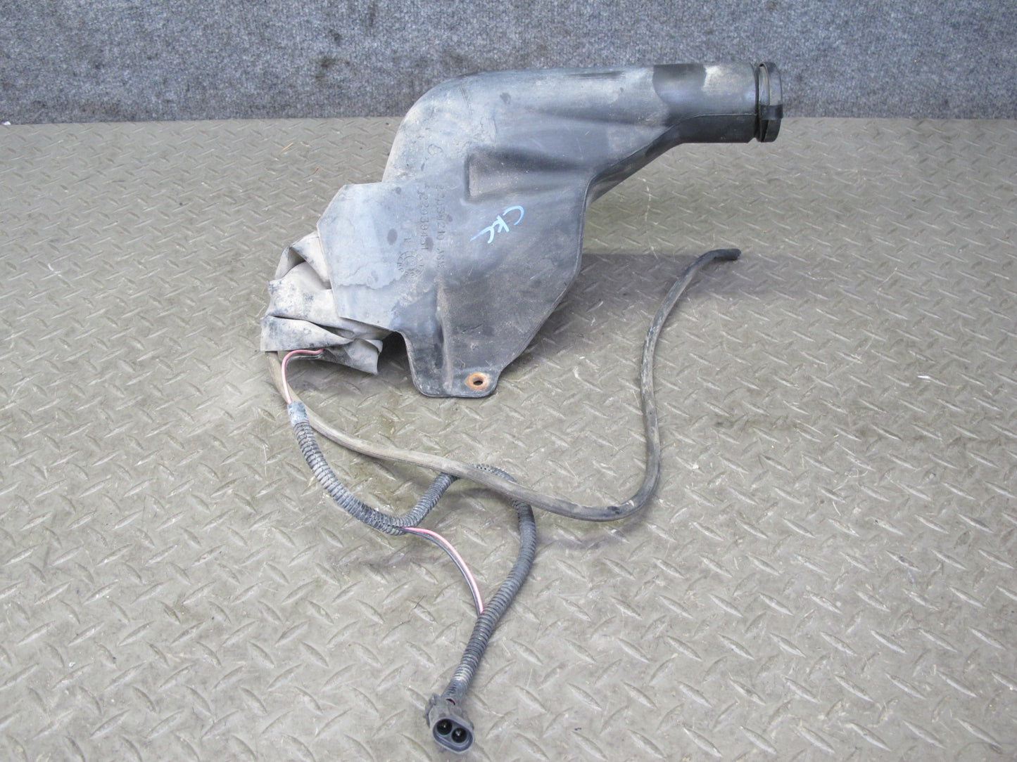 84-91 Chevrolet Corvette C4 Windshield Washer Fluid Reservoir Tank w Pump OEM