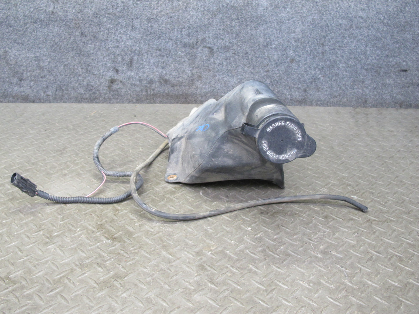 84-91 Chevrolet Corvette C4 Windshield Washer Fluid Reservoir Tank w Pump OEM
