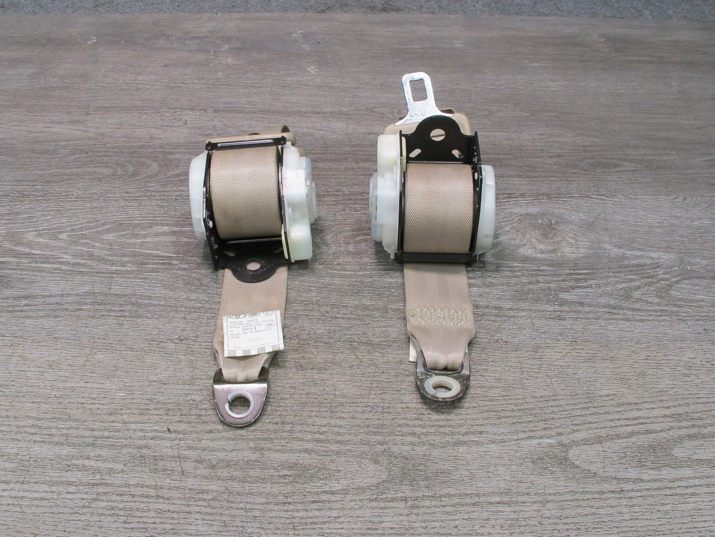 98-02 LEXUS LX470 REAR 2ND ROW RIGHT & LEFT SIDE SEATBELT RETRACTOR SET OEM