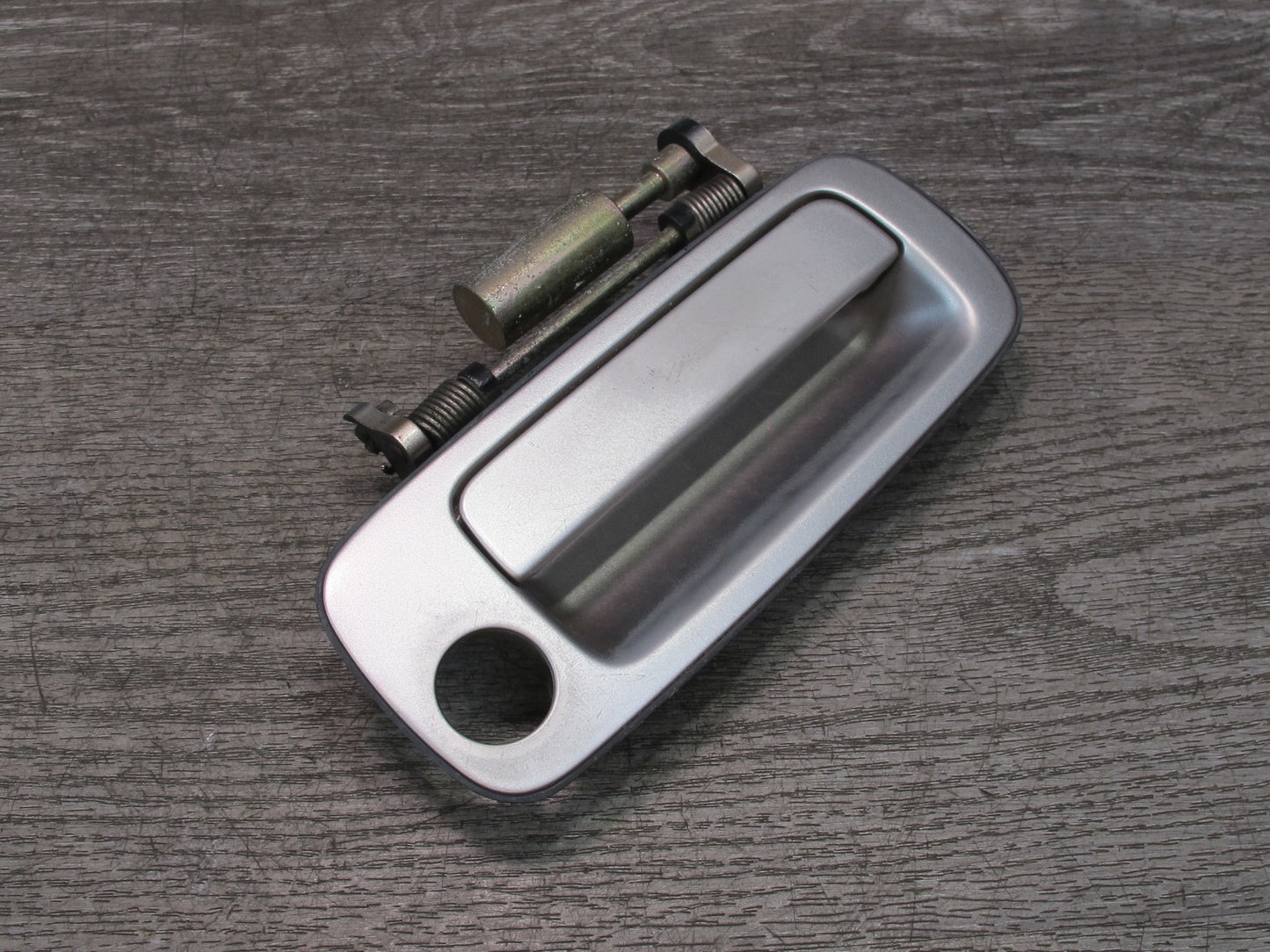 95-97 Lexus UCF20L LS400 Front Right Passenger Door Exterior Handle Silver OEM