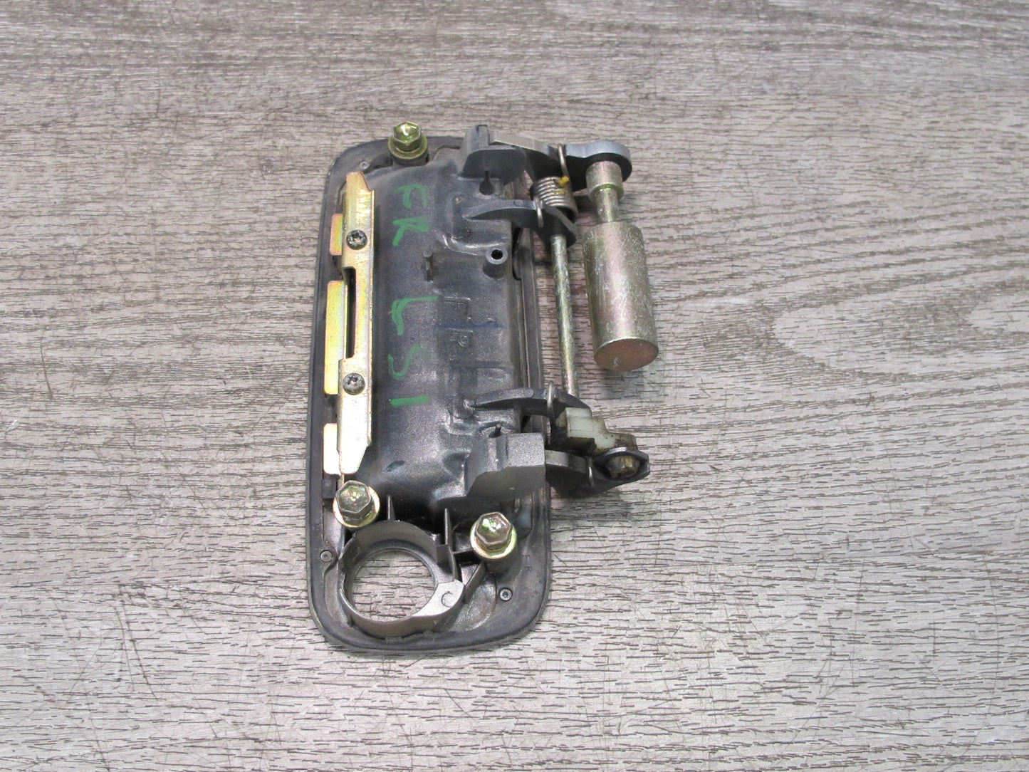 95-97 Lexus UCF20L LS400 Front Right Passenger Door Exterior Handle Silver OEM