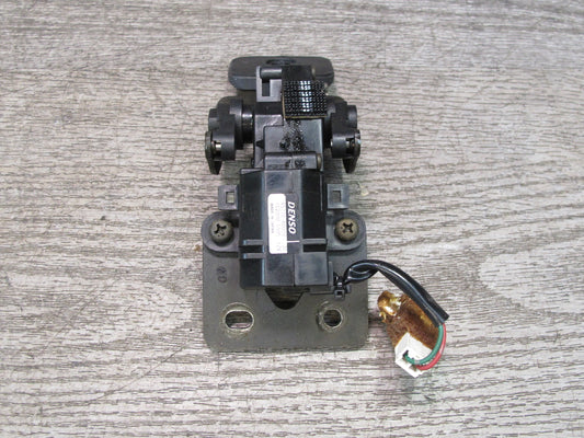 1998-2007 Lexus J100L LX470 Rear Quarter Window Actuator Motor Lock Set of 2