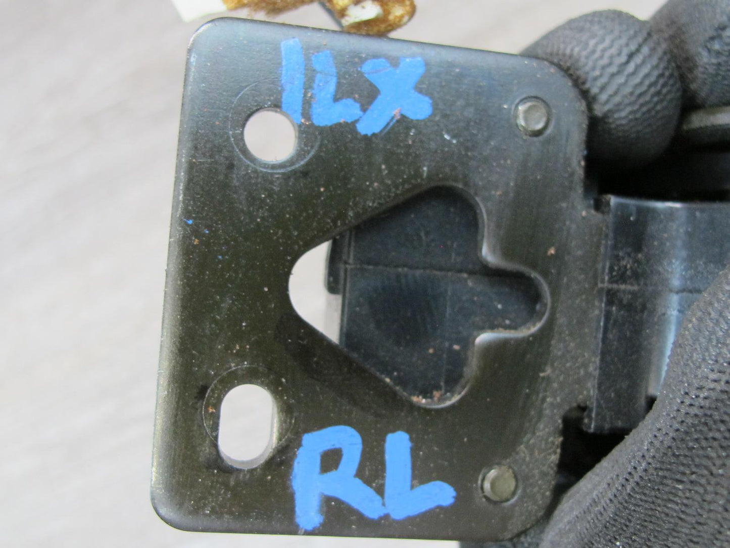 1998-2007 Lexus J100L LX470 Rear Quarter Window Actuator Motor Lock Set of 2