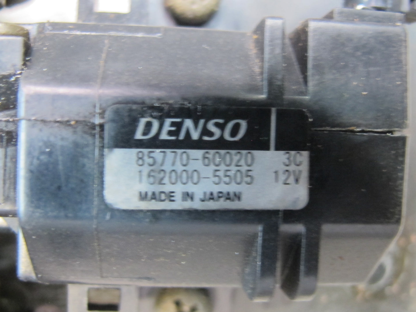 1998-2007 Lexus J100L LX470 Rear Quarter Window Actuator Motor Lock Set of 2