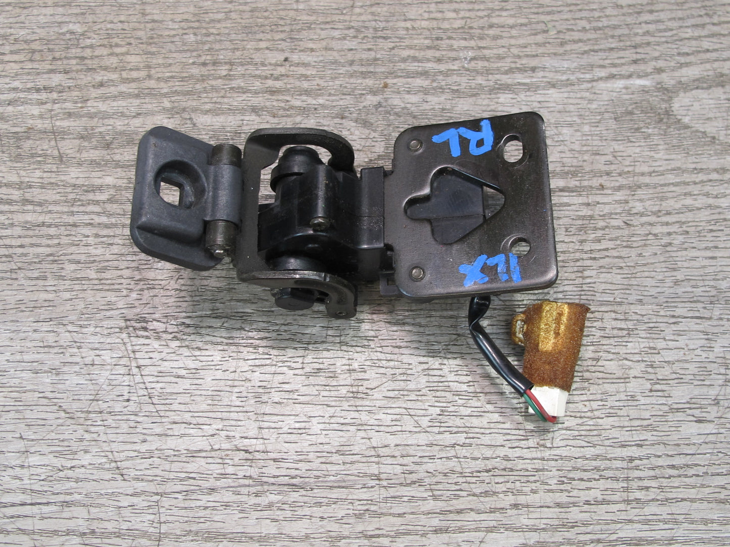 1998-2007 Lexus J100L LX470 Rear Quarter Window Actuator Motor Lock Set of 2