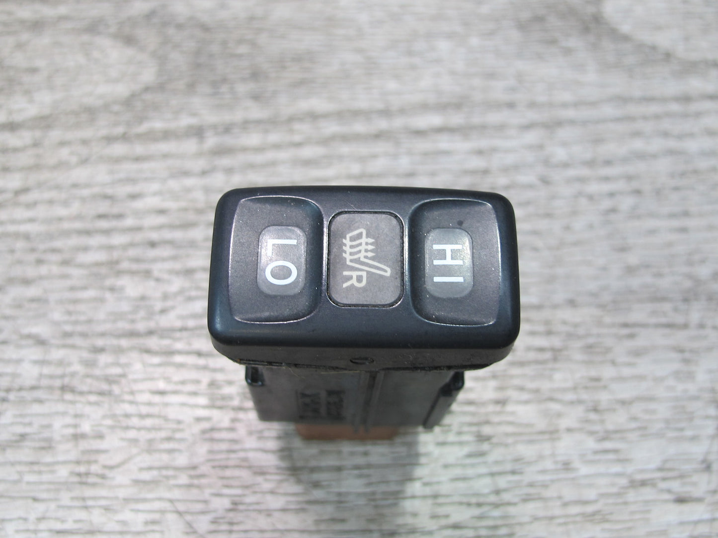 1998-2002 Lexus J100L LX470 Front Right Side Heated Seat Heater Button Switch