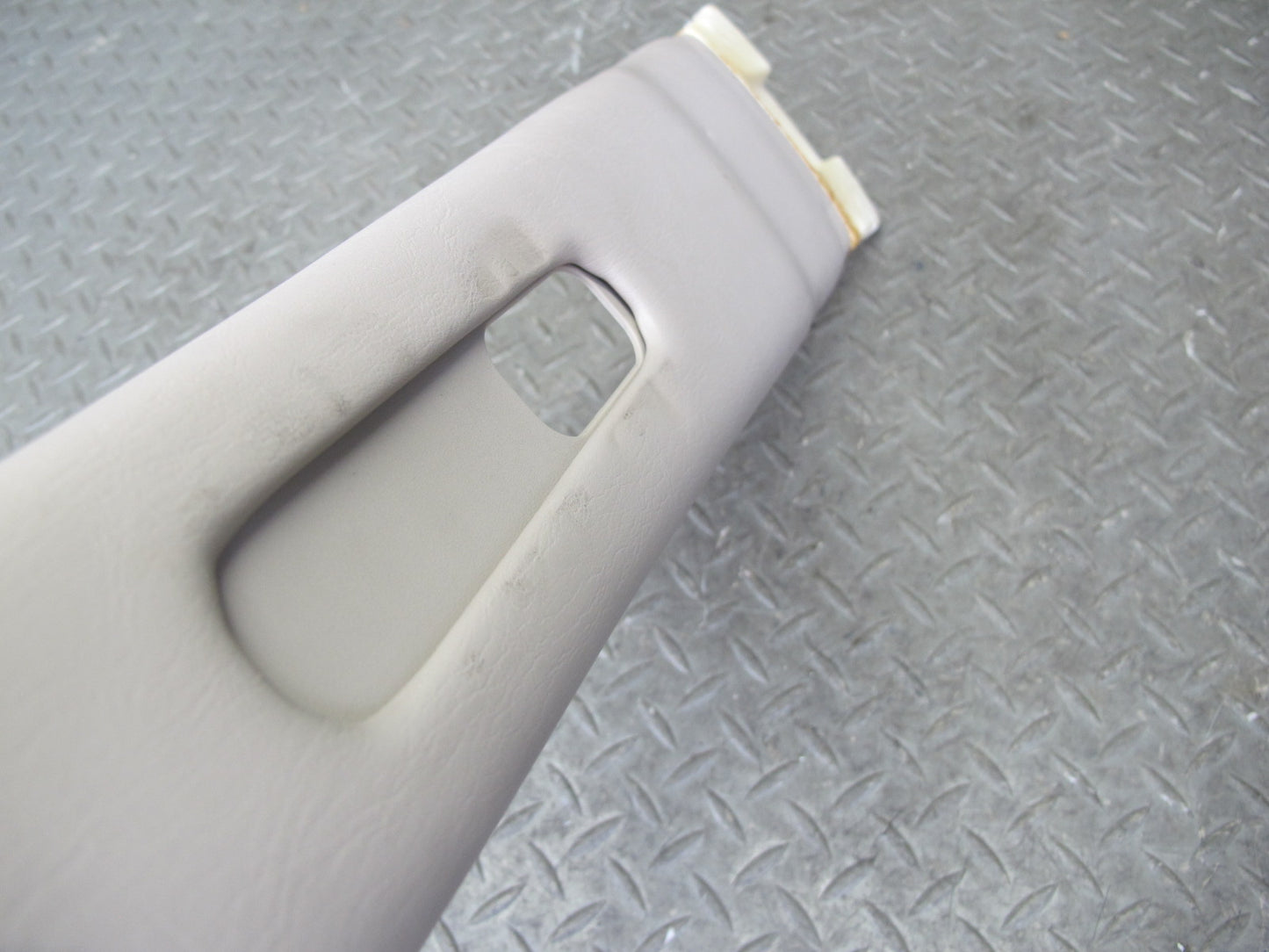 1998-2002 Lexus J100 LX470 Center B Pillar Left Right Upper Trim Cover Panel Set