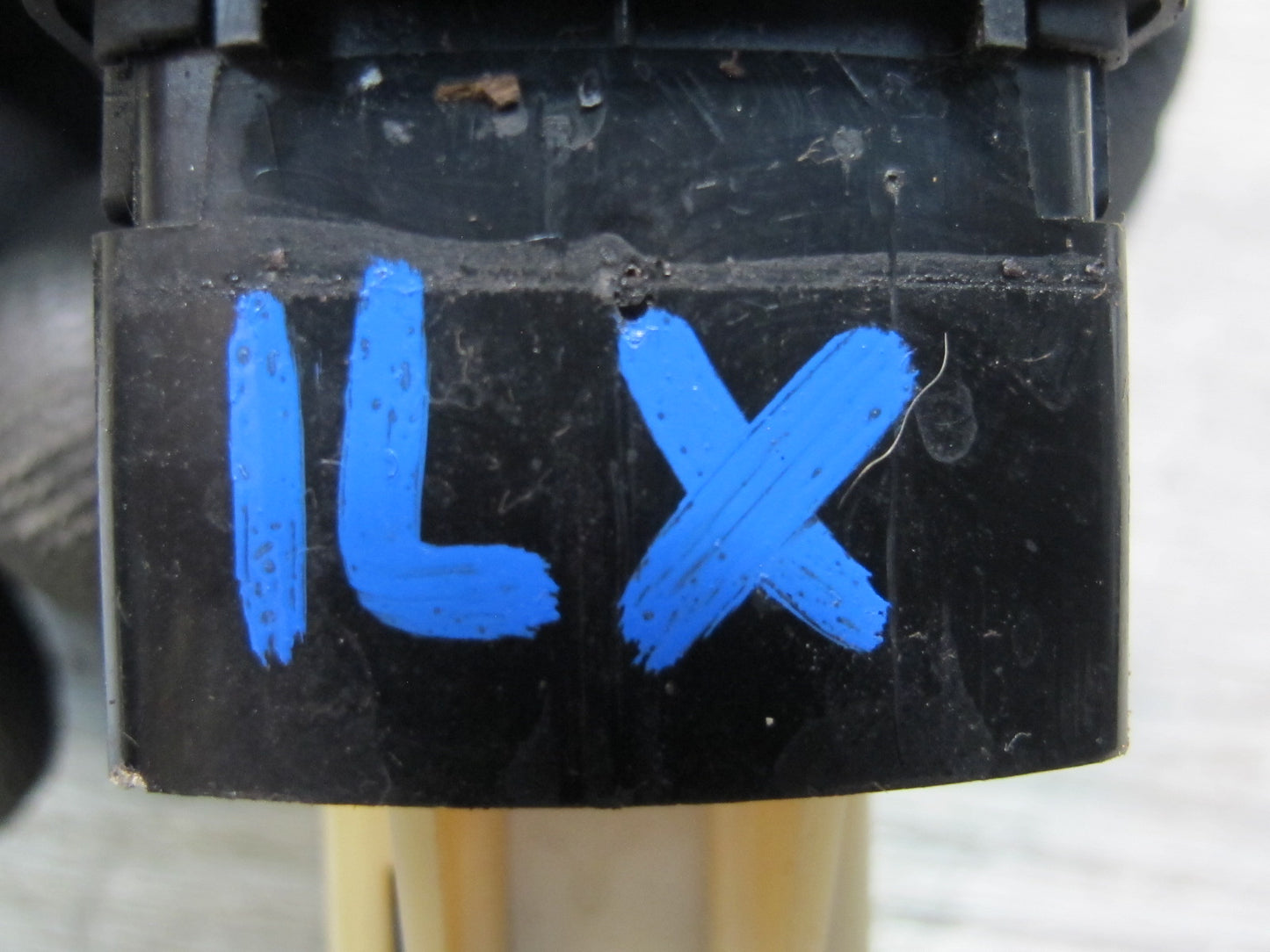 1998-2002 Lexus J100 LX470 Power Door Mirror Adjusting Control Switch