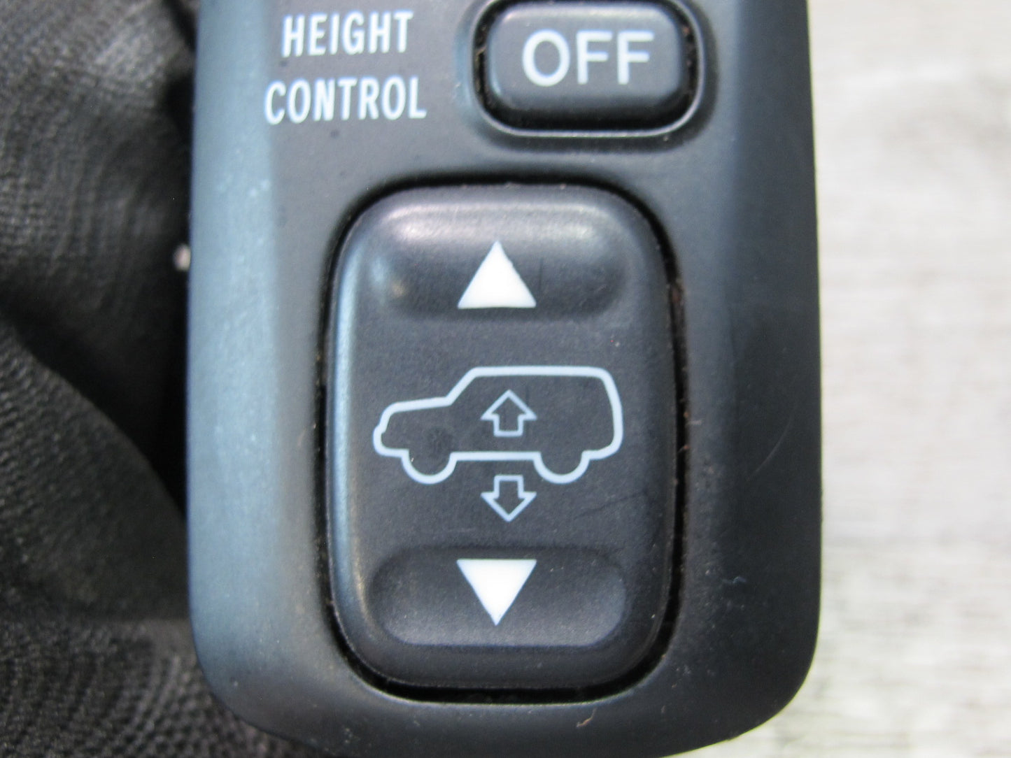 1998-2002 Lexus J100 LX470 Power Door Mirror Adjusting Control Switch