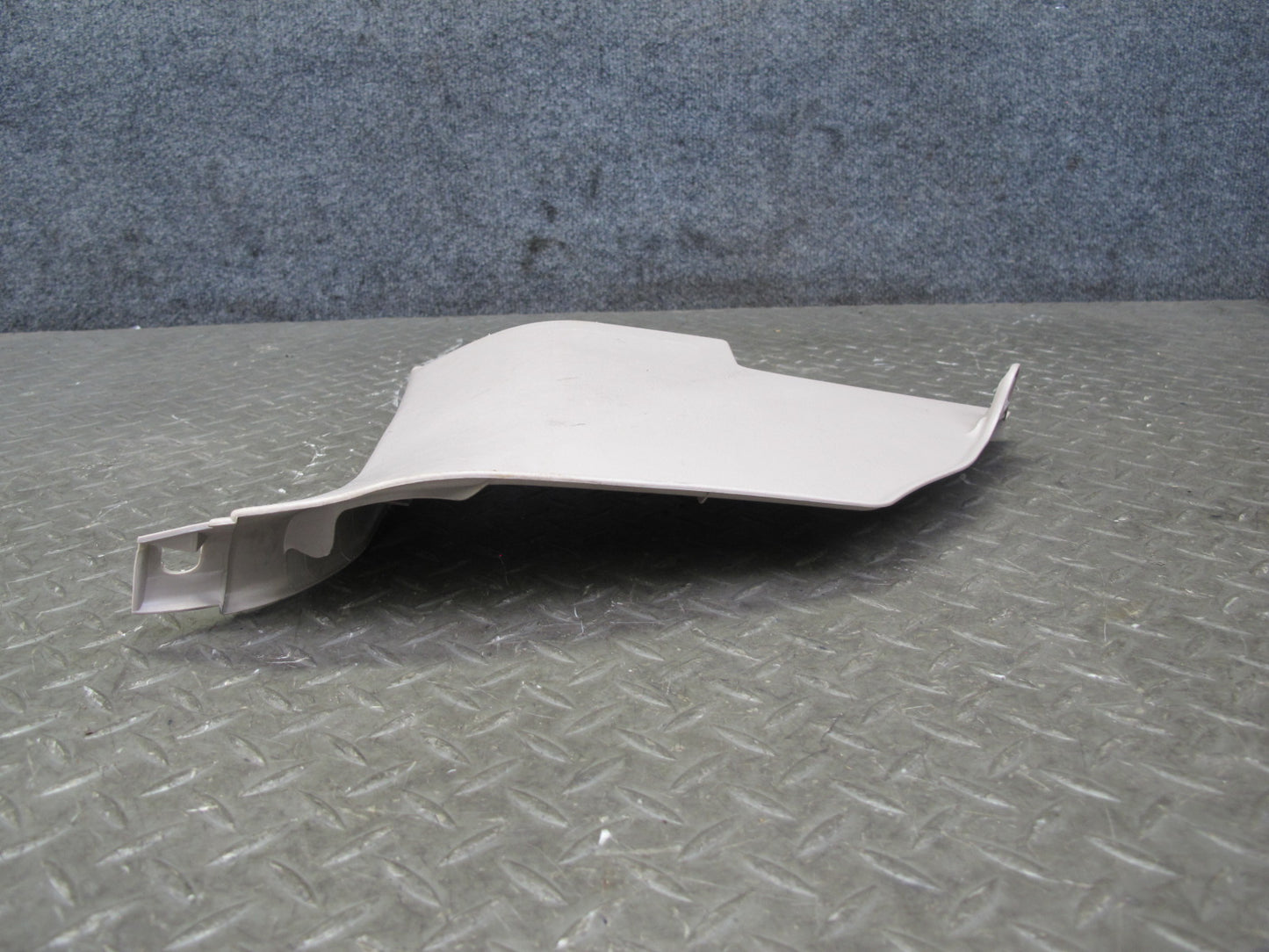 1998-2007 Lexus UZJ100L LX470 Front Left Side Lower Kick Trim Panel Cover