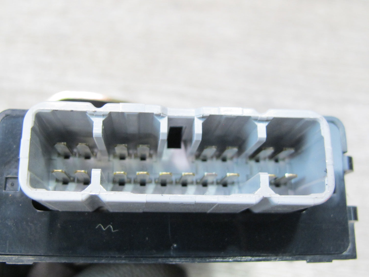 1998-2002 Lexus J100 LX470 Daytime Running Light Control Unit Module 82642-30020