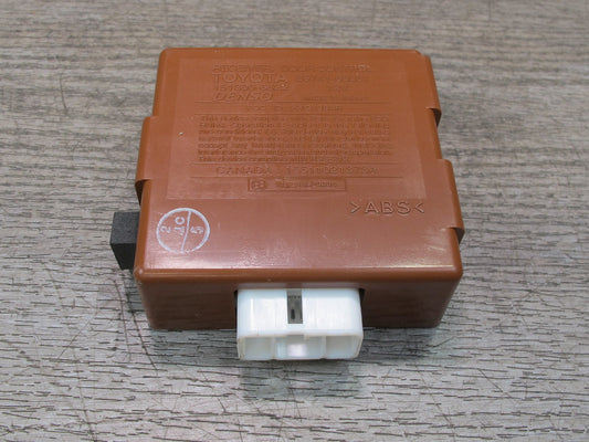 1999-2002 Lexus J100 LX470 Door Receiver Control Module 89741-60061