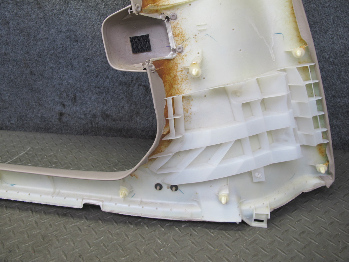 1998-2002 Lexus J100 LX470 Rear Left Right Side Interior Quarter Trim Panel Set