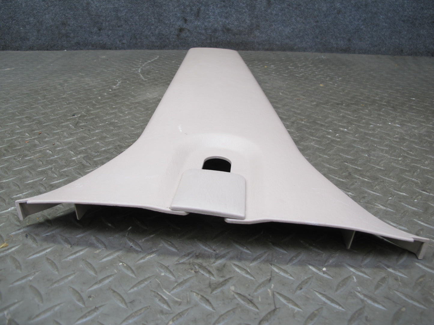 1998-2002 Lexus J100 LX470 Center B Pillar Left Right Lower Trim Cover Panel Set