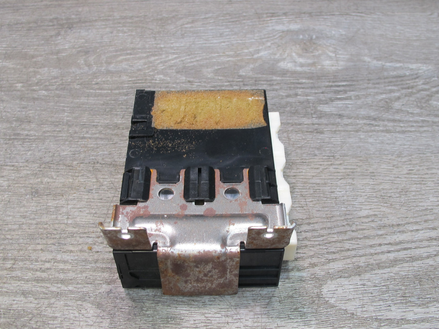 1998-2002 Lexus J100 LX470  Air Conditioner Amplifier Module 88650-60361