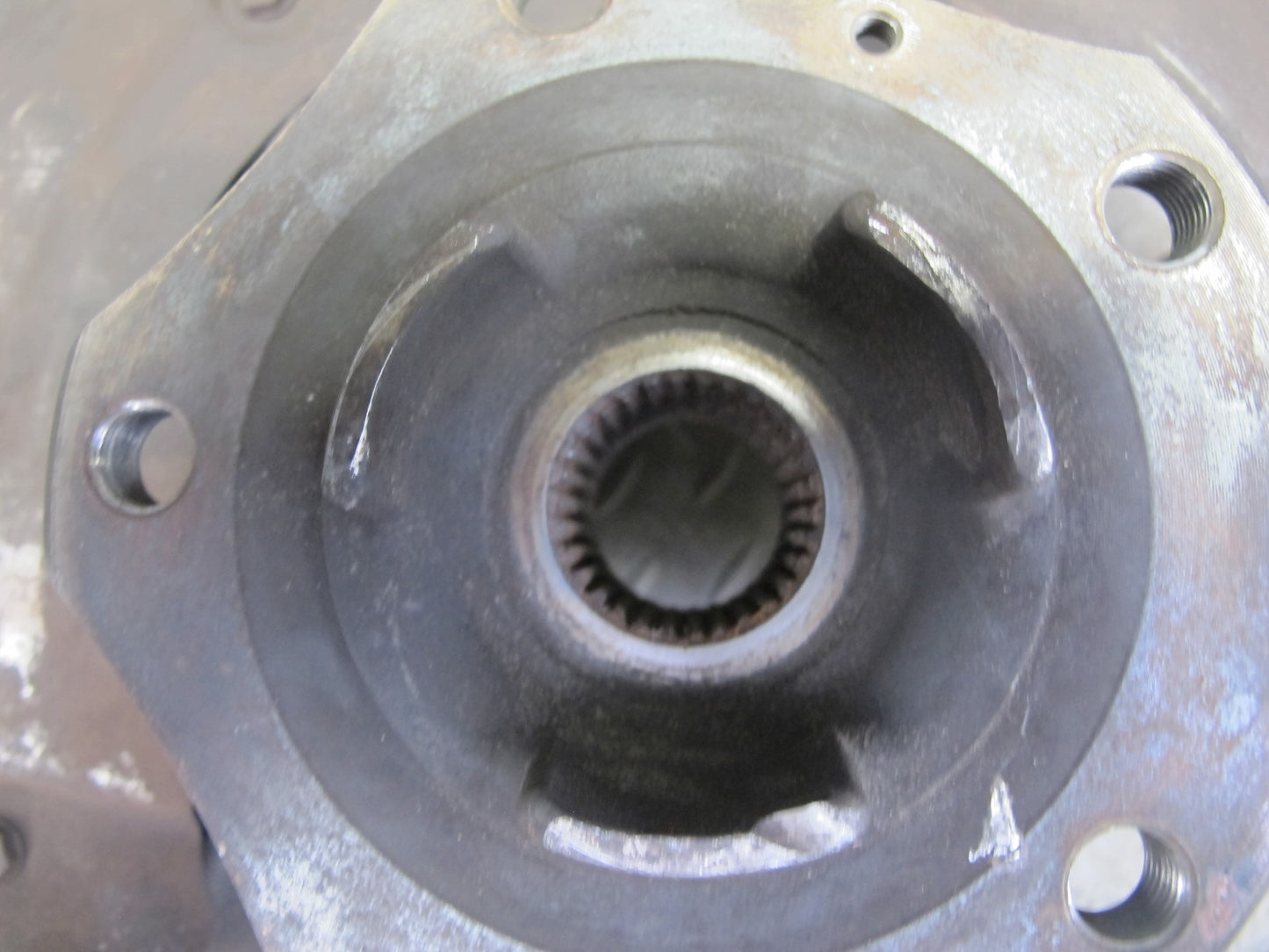 2010-2016 Porsche Panamera 970 RWD Front Right Spindle Knuckle Wheel Hub Bearing