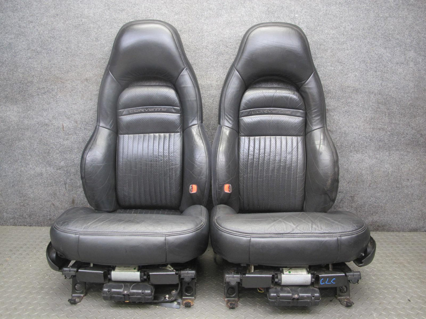 97-04 Chevrolet Corvette C5 Set of 2 Front Left & Right Leather Seat OEM