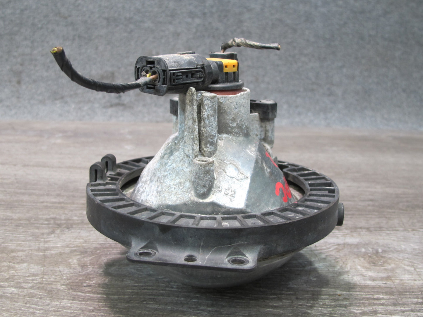 07-13 Mini R55 R56 R57 R58 R59 Set of 2 Front Left & Right Fog Light Lamp OEM