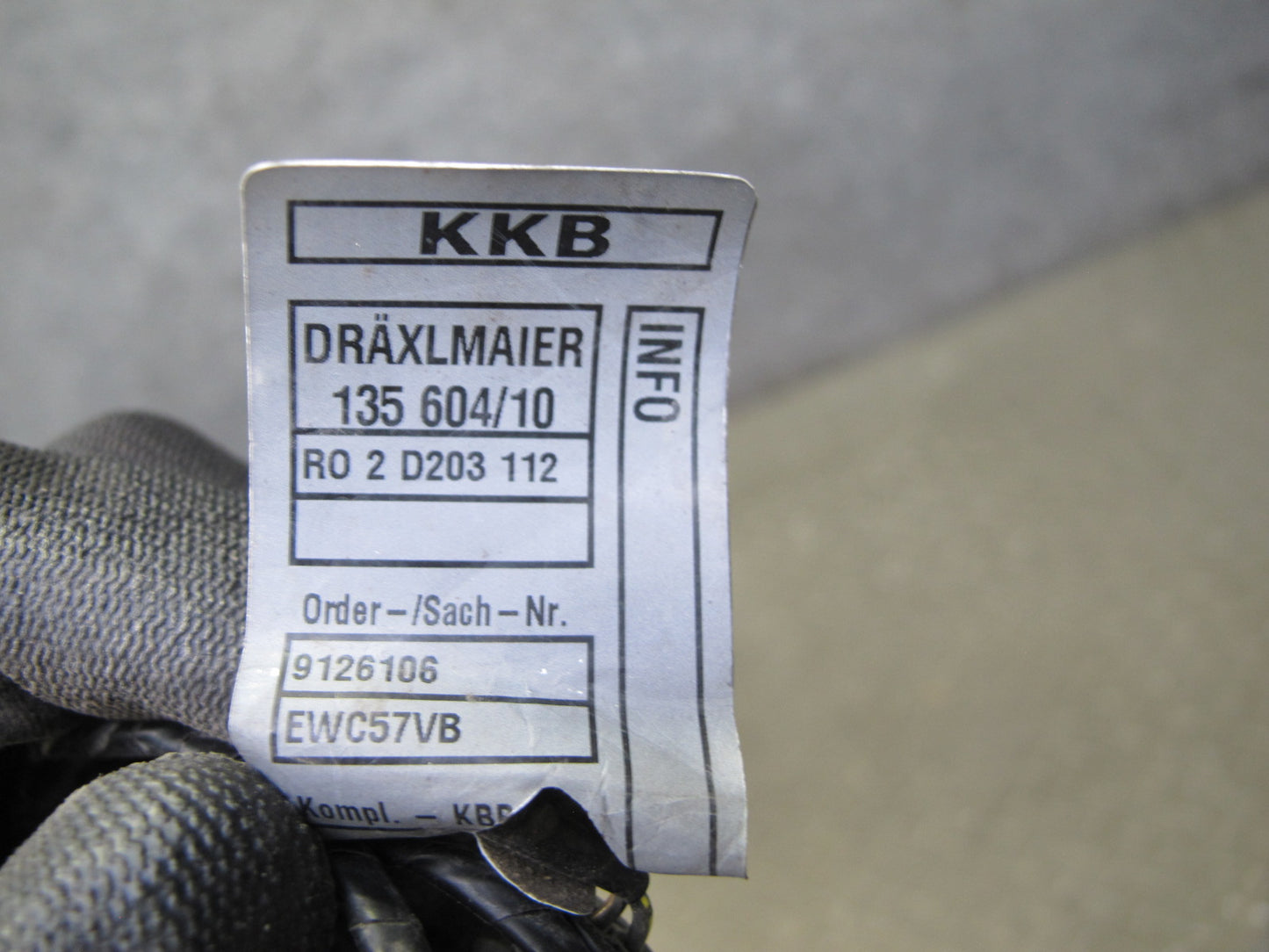 07-10 Mini Cooper S JCW R55 R56 R57 Front Bumper Lower Grille 2751286 OEM