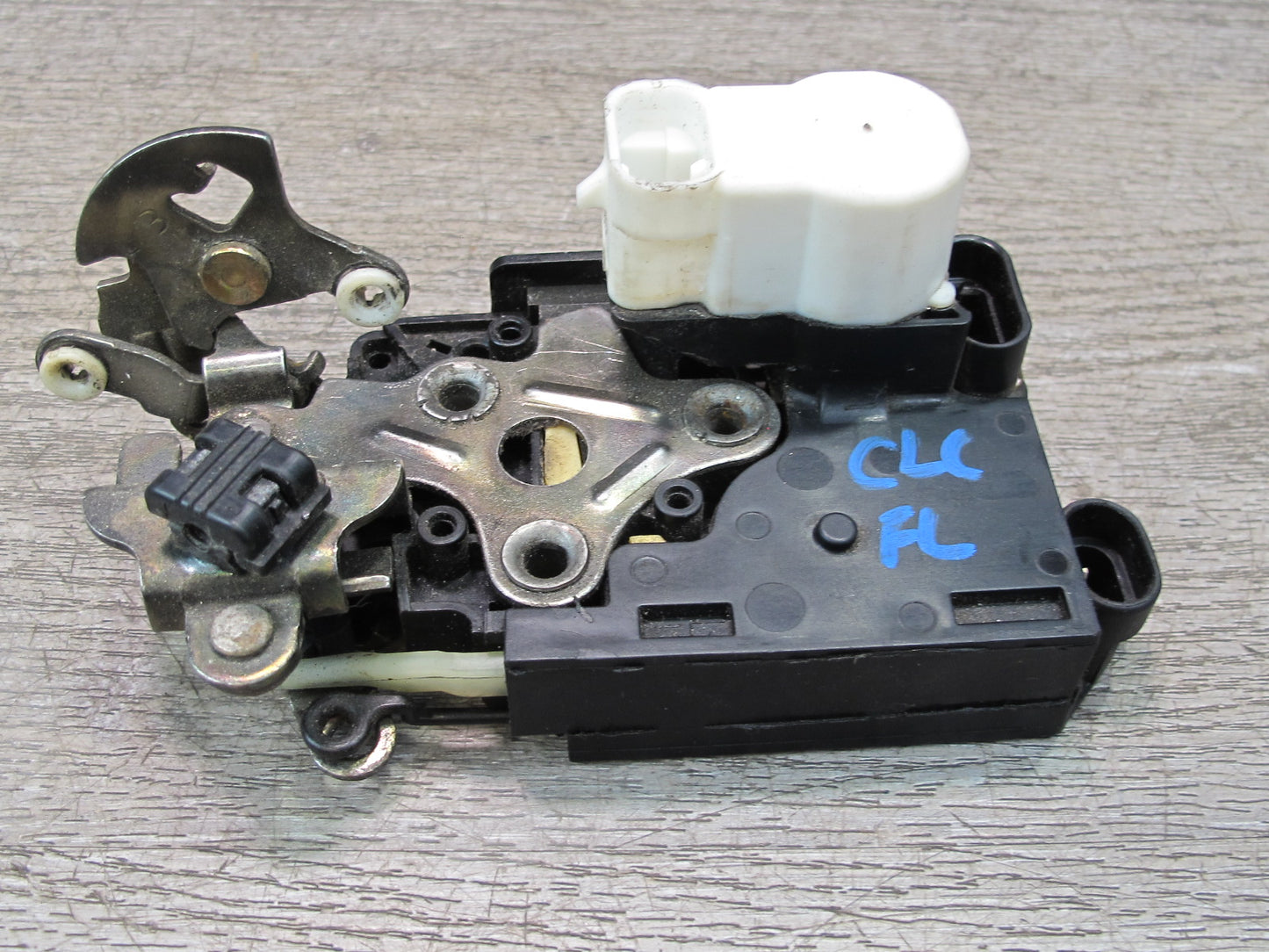 97-04 Chevrolet Corvette C5 Left Driver Door Lock Latch Actuator OEM