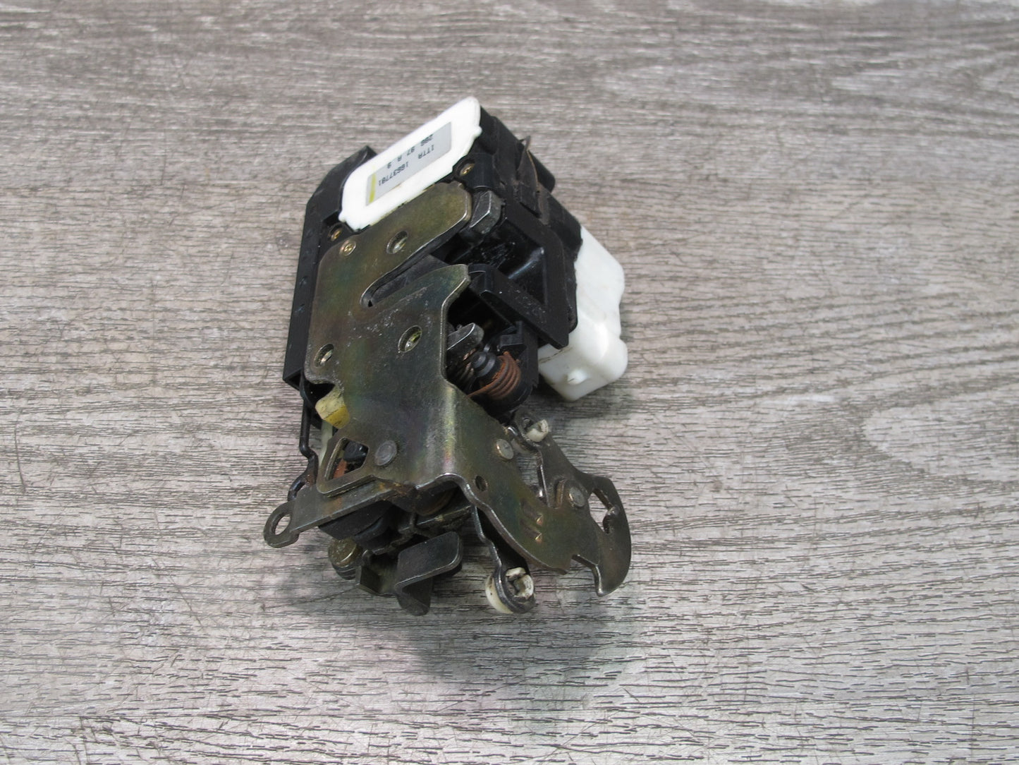 97-04 Chevrolet Corvette C5 Left Driver Door Lock Latch Actuator OEM