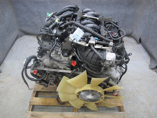 2011-2014 Infiniti QX56 QX80 5.6L RWD V8 VK56VD Engine Motor VIN A 4TH Digit