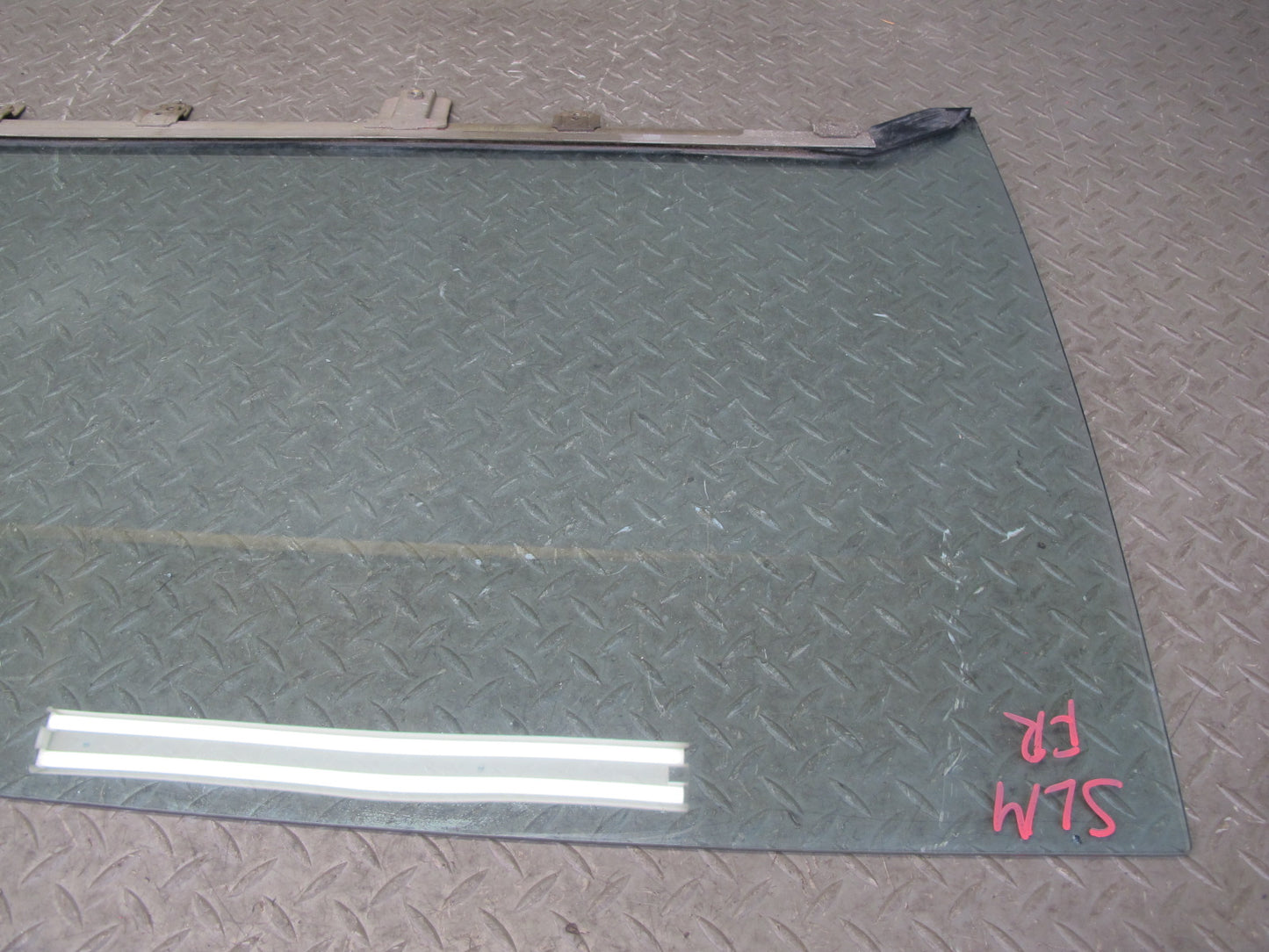 73-89 Mercedes R107 Convertible Front Right Passenger Door Glass Window OEM