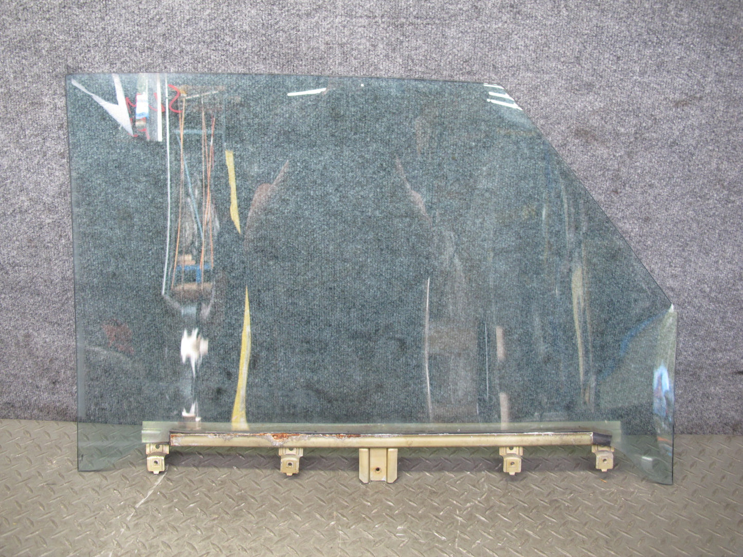 73-89 Mercedes R107 Convertible Front Left Driver Door Glass Window OEM