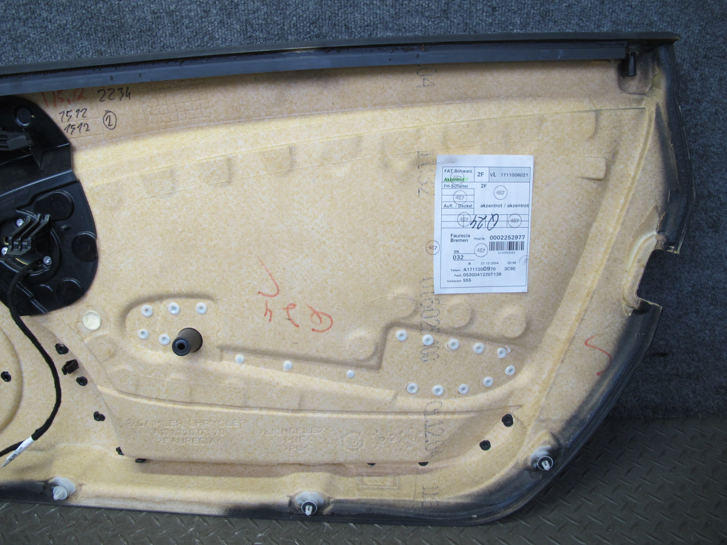 05-07 Mercedes R171 SLK Set of 2 Door Interior Trim Cover Panel OEM