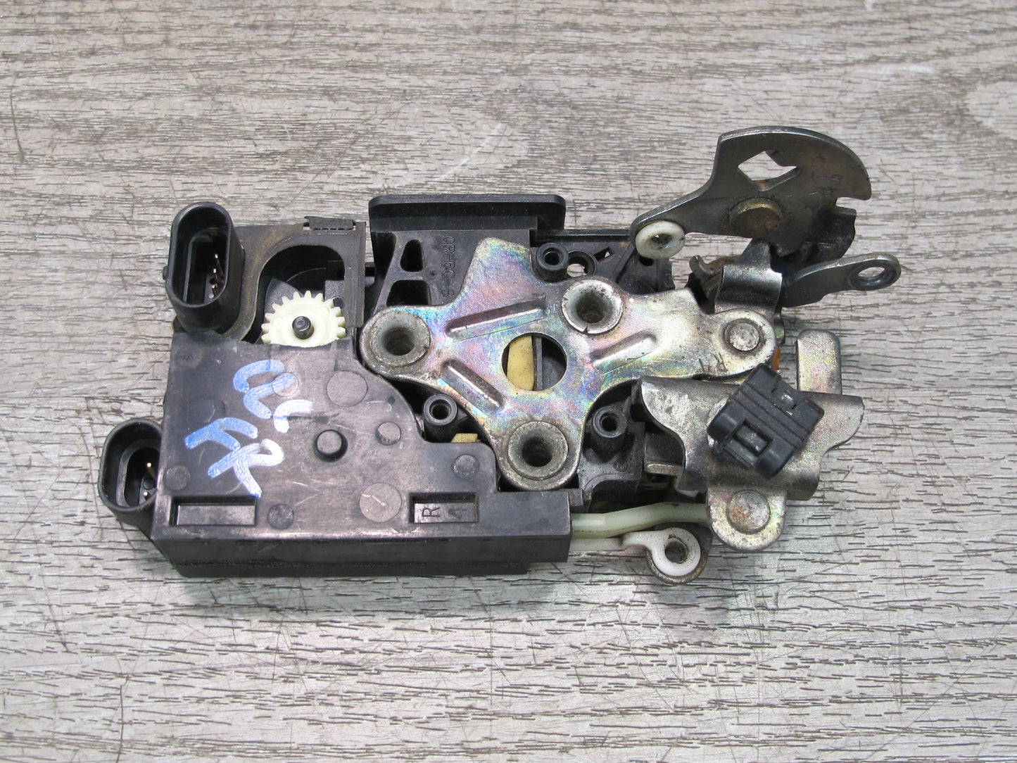 97-04 Chevrolet Corvette C5 Right Passenger Door Lock Latch Actuator OEM