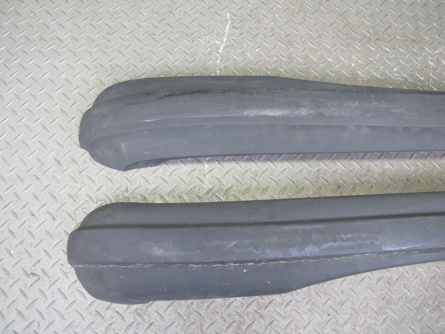 73-89 Mercedes R107 Rear Bumper Left & Right Extension Rubber END Pad OEM