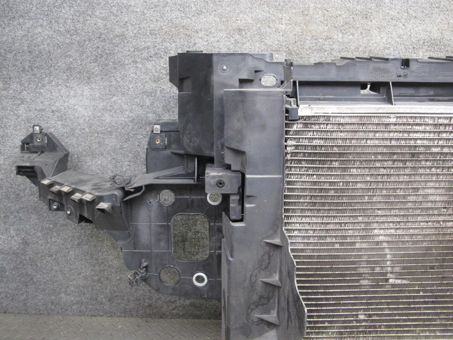 11-15 Mini Cooper S R60 R61 AWD A/T Engine Radiator Condenser Oil Cooler Fan Set