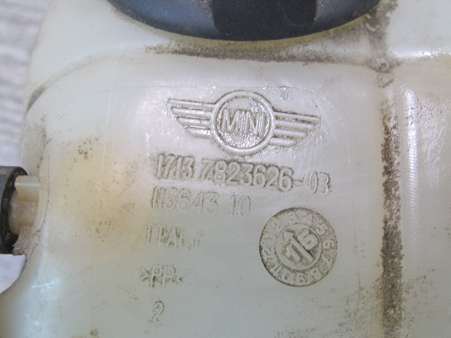 11-15 Mini Cooper R60 R61 Engine Coolant Expansion Overflow Reservoir Tank OEM
