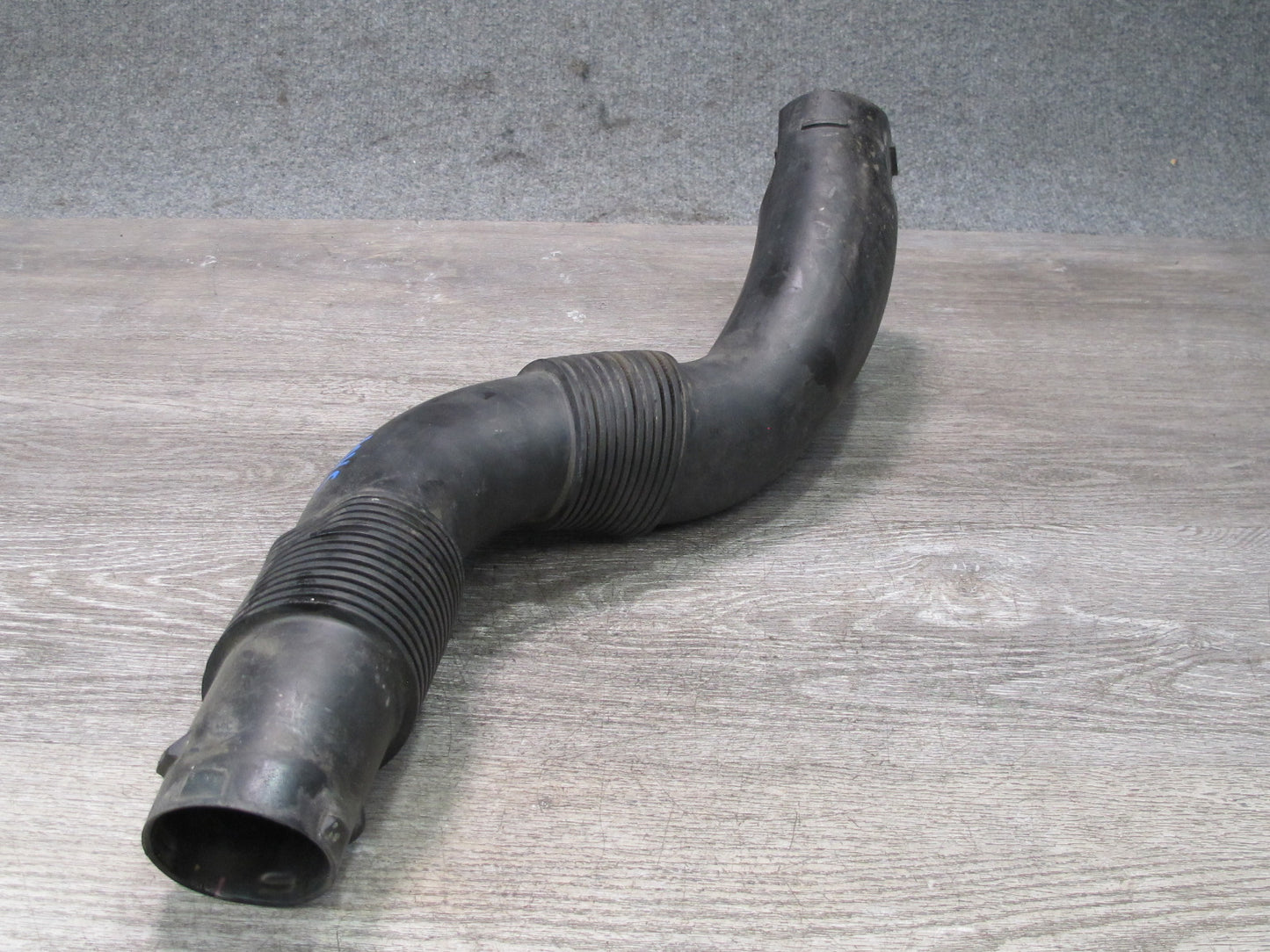 11-15 Mini Cooper S R60 R61 Countryman N18 Air Intake Hose Pipe Line 9804246 OEM