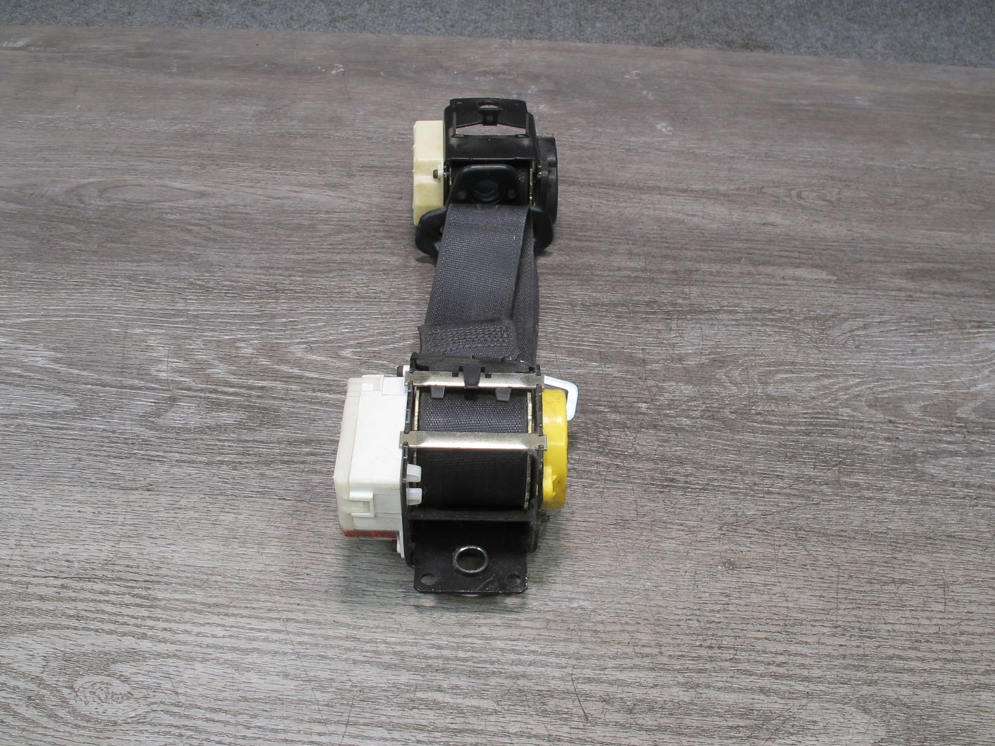 97-04 CHEVROLET CORVETTE C5 FRONT RIGHT & LEFT SIDE SEATBELT RETRACTOR SET OEM