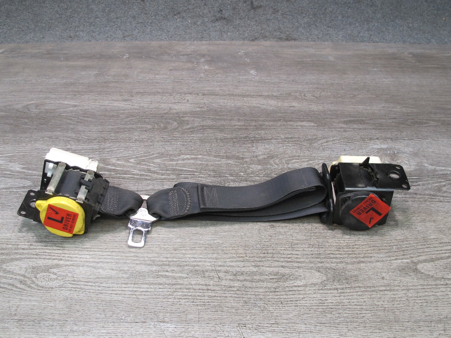 97-04 CHEVROLET CORVETTE C5 FRONT RIGHT & LEFT SIDE SEATBELT RETRACTOR SET OEM