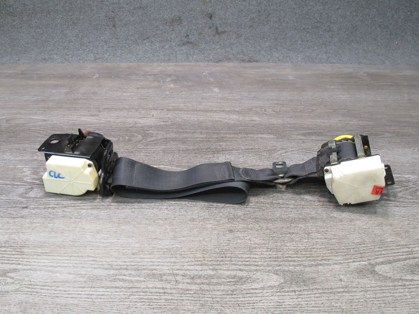 97-04 CHEVROLET CORVETTE C5 FRONT RIGHT & LEFT SIDE SEATBELT RETRACTOR SET OEM
