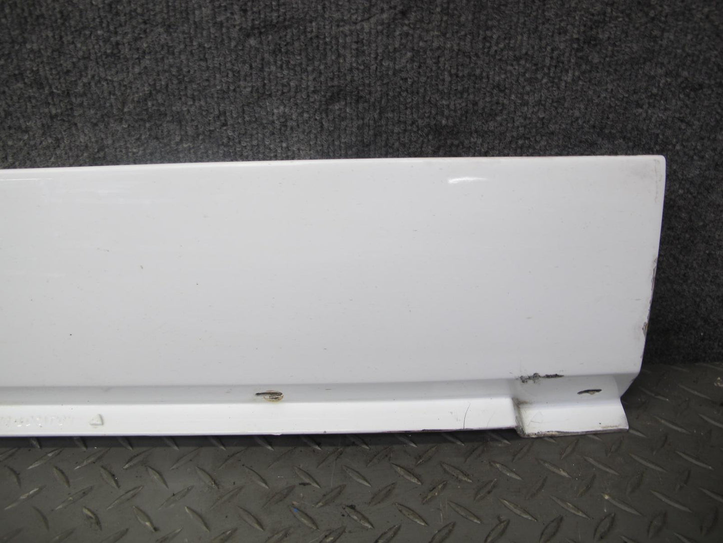 84-96 Chevrolet Corvette C4 Left & Right Side Skirt Rocker Panel Molding Set OEM