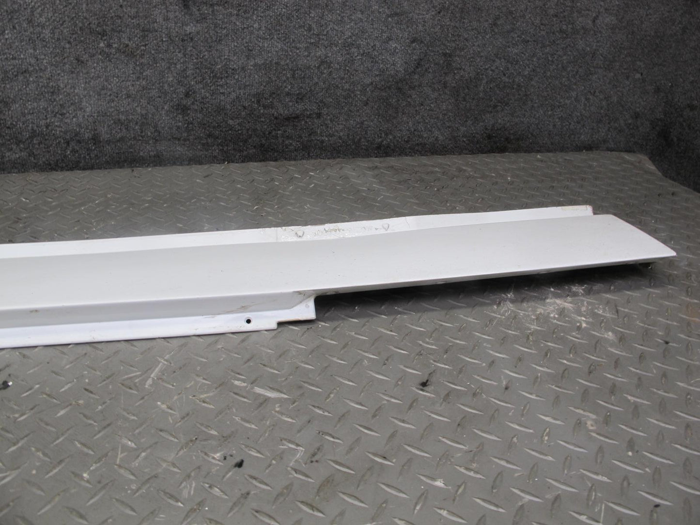 84-96 Chevrolet Corvette C4 Left & Right Side Skirt Rocker Panel Molding Set OEM