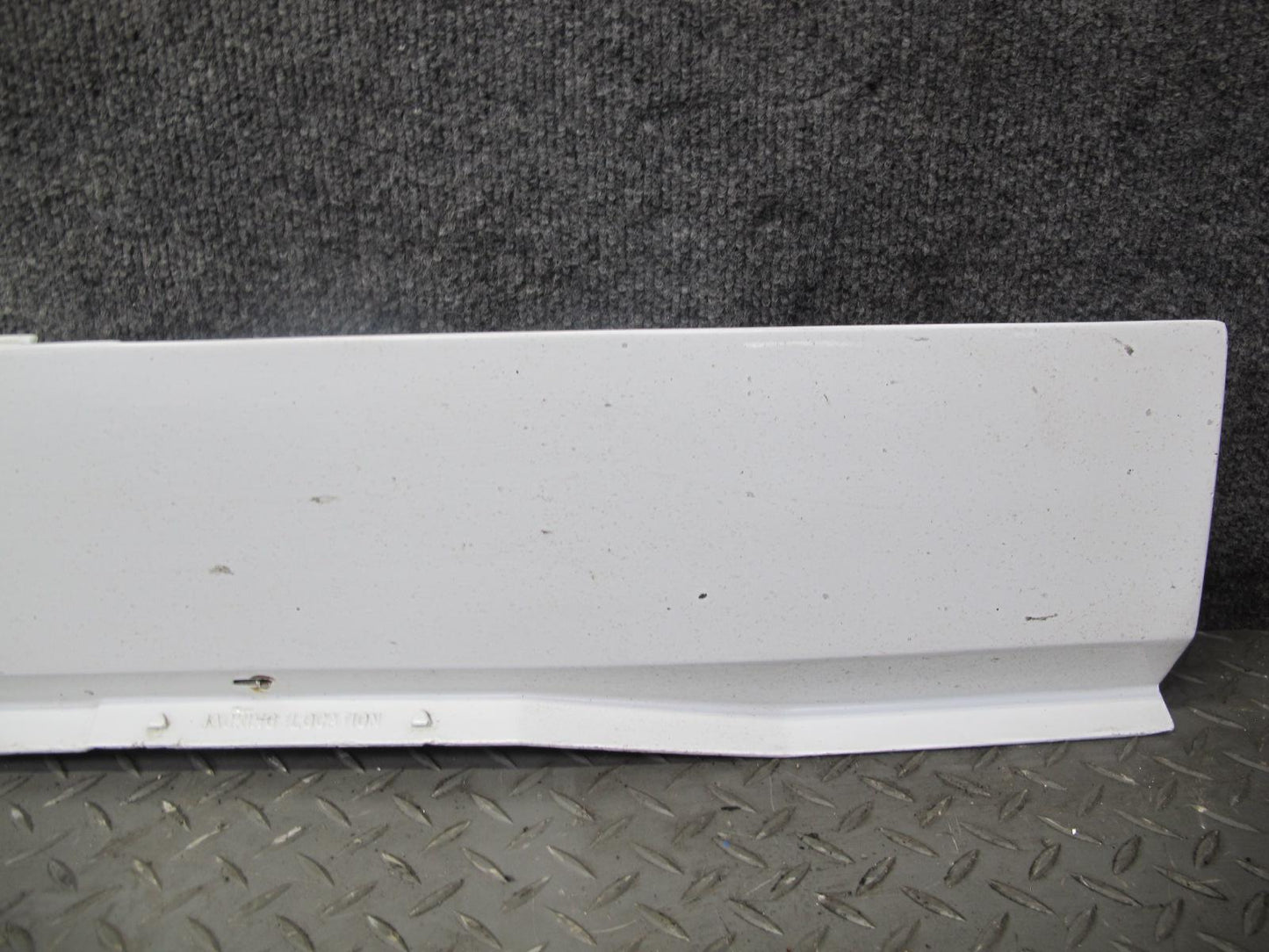 84-96 Chevrolet Corvette C4 Left & Right Side Skirt Rocker Panel Molding Set OEM