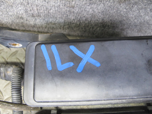 2000-2002 Lexus J100 LX470ENGINE Motor Bay Wire Harness W/ Fuse Relay Box Assy