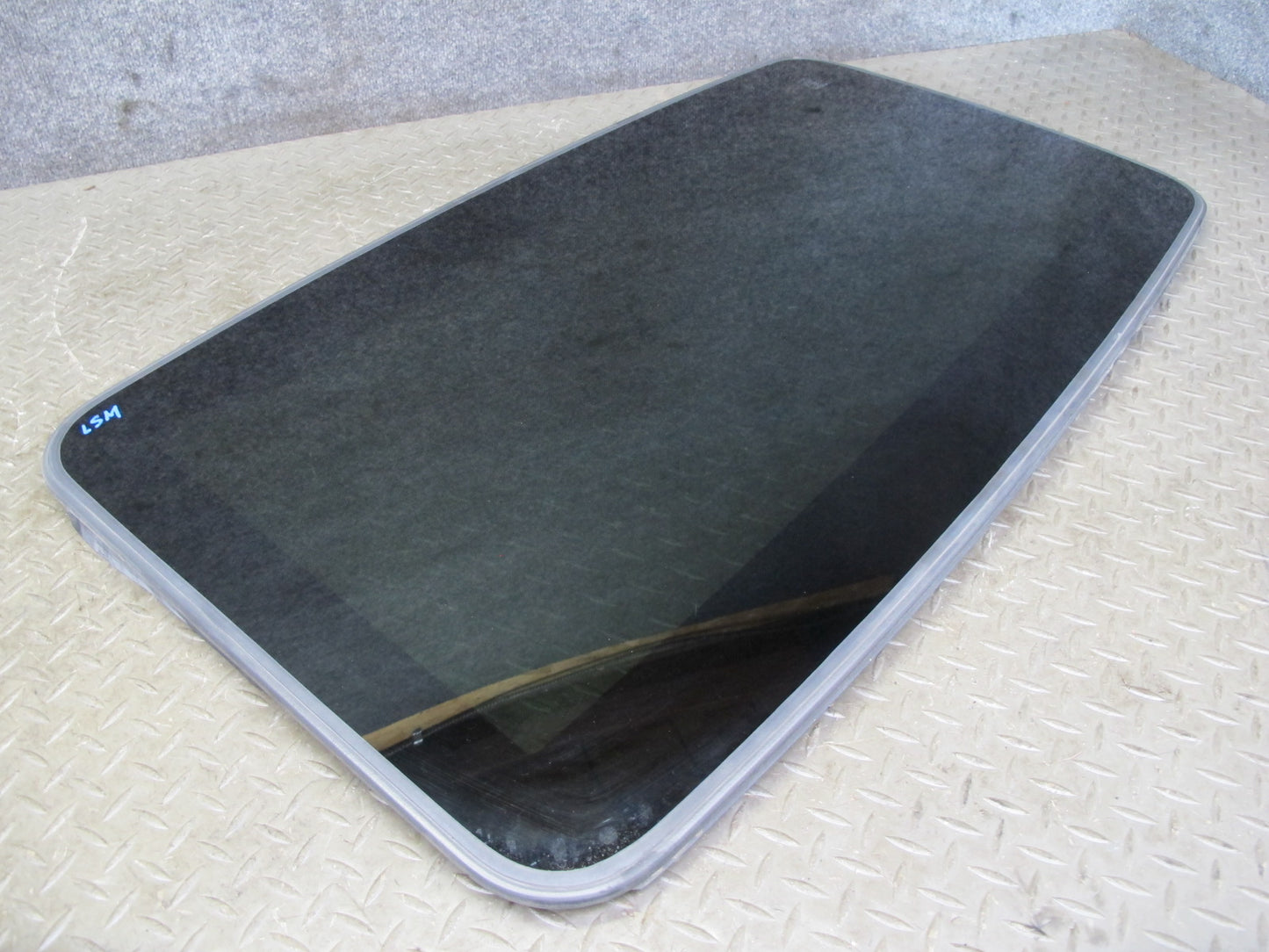01-06 Lexus UCF30L LS430 Sunroof Glass Window Panel OEM