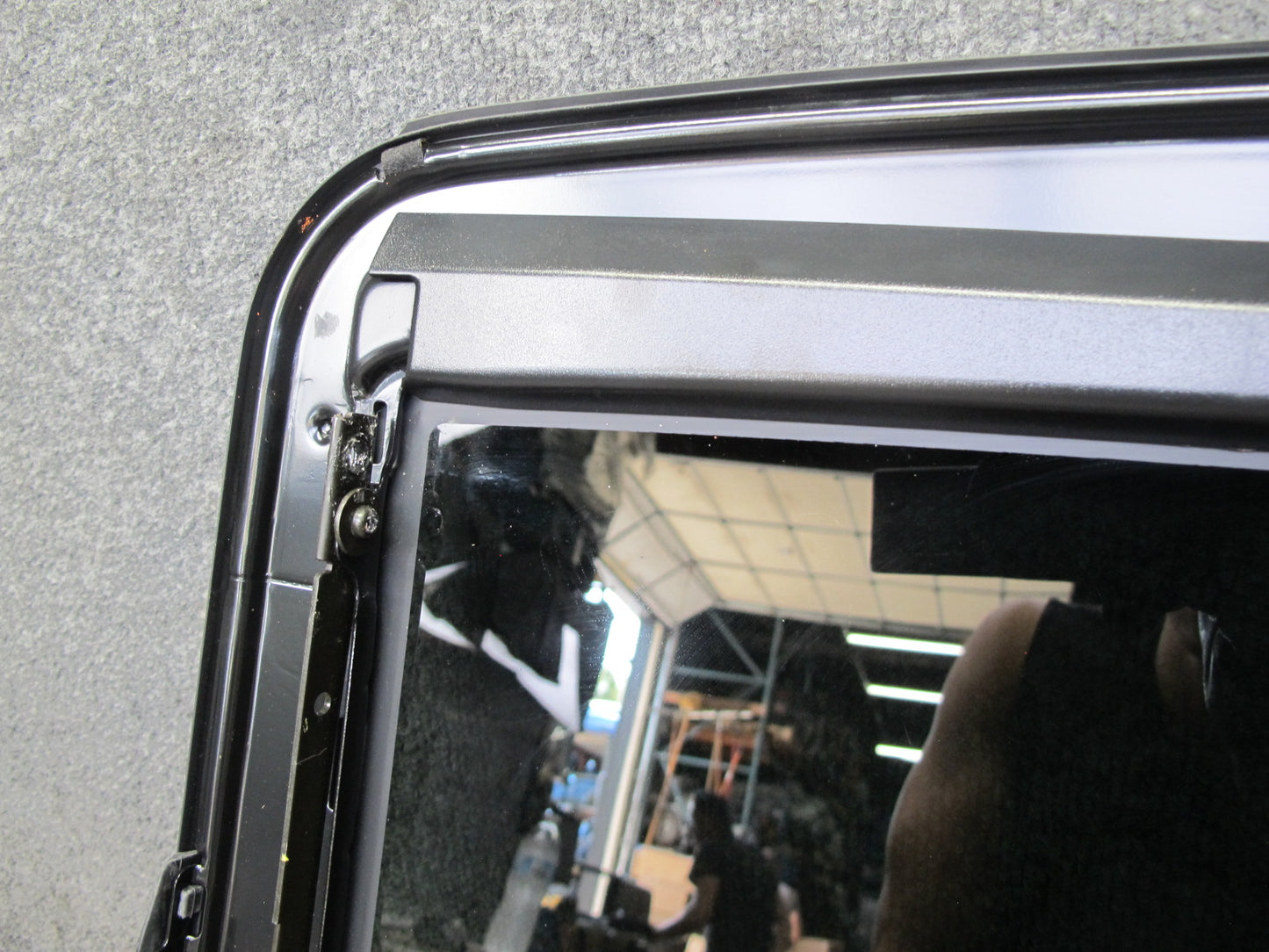 01-06 Lexus UCF30L LS430 Sunroof Glass Window Panel OEM