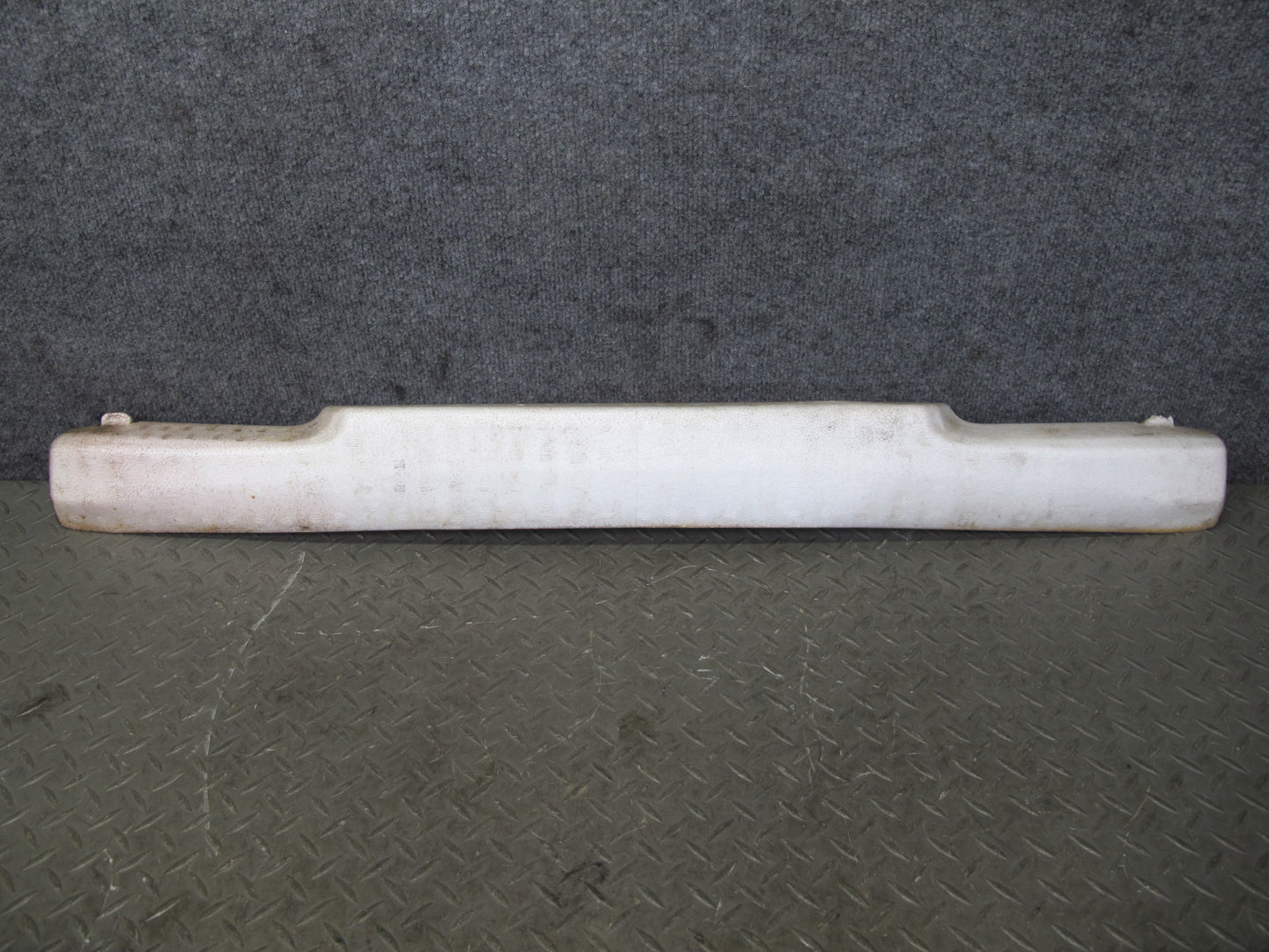 1998-2002 Lexus J100 LX470 Front Bumper Reinforcement Impact Absorber Foam