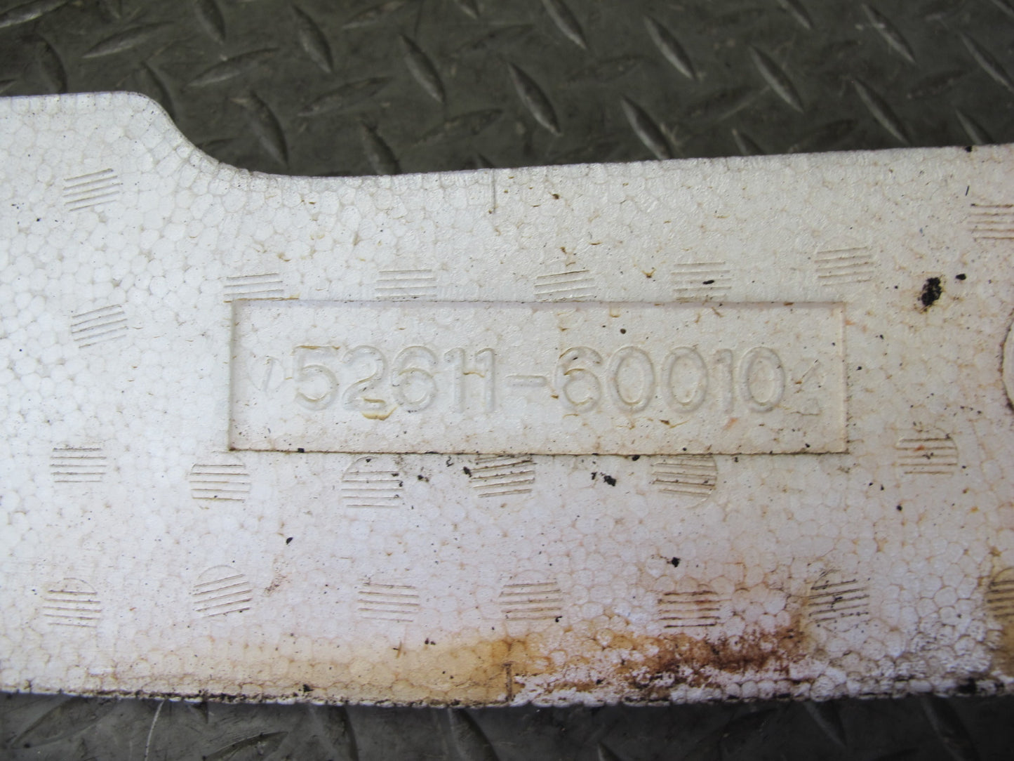 1998-2002 Lexus J100 LX470 Front Bumper Reinforcement Impact Absorber Foam