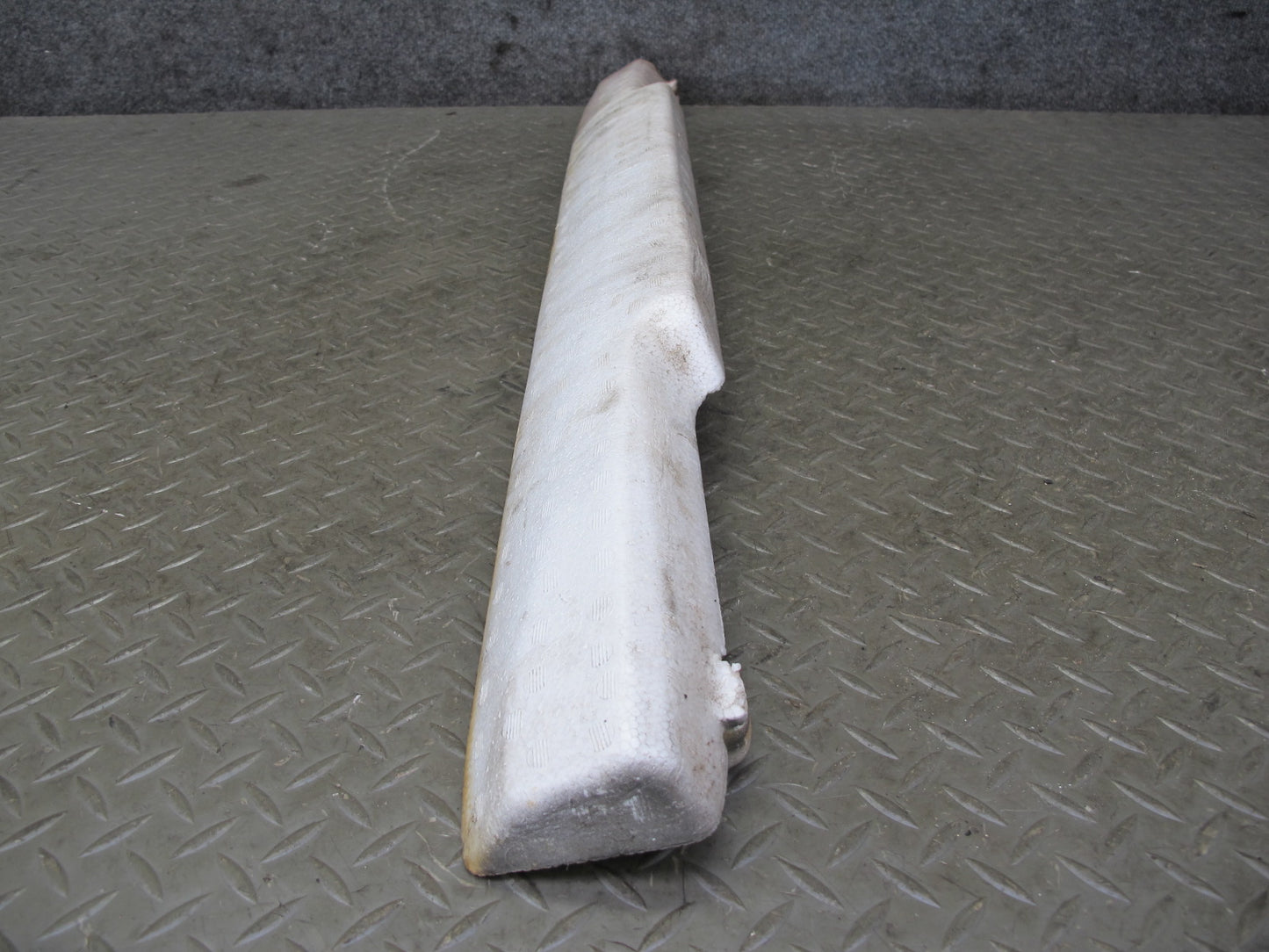1998-2002 Lexus J100 LX470 Front Bumper Reinforcement Impact Absorber Foam
