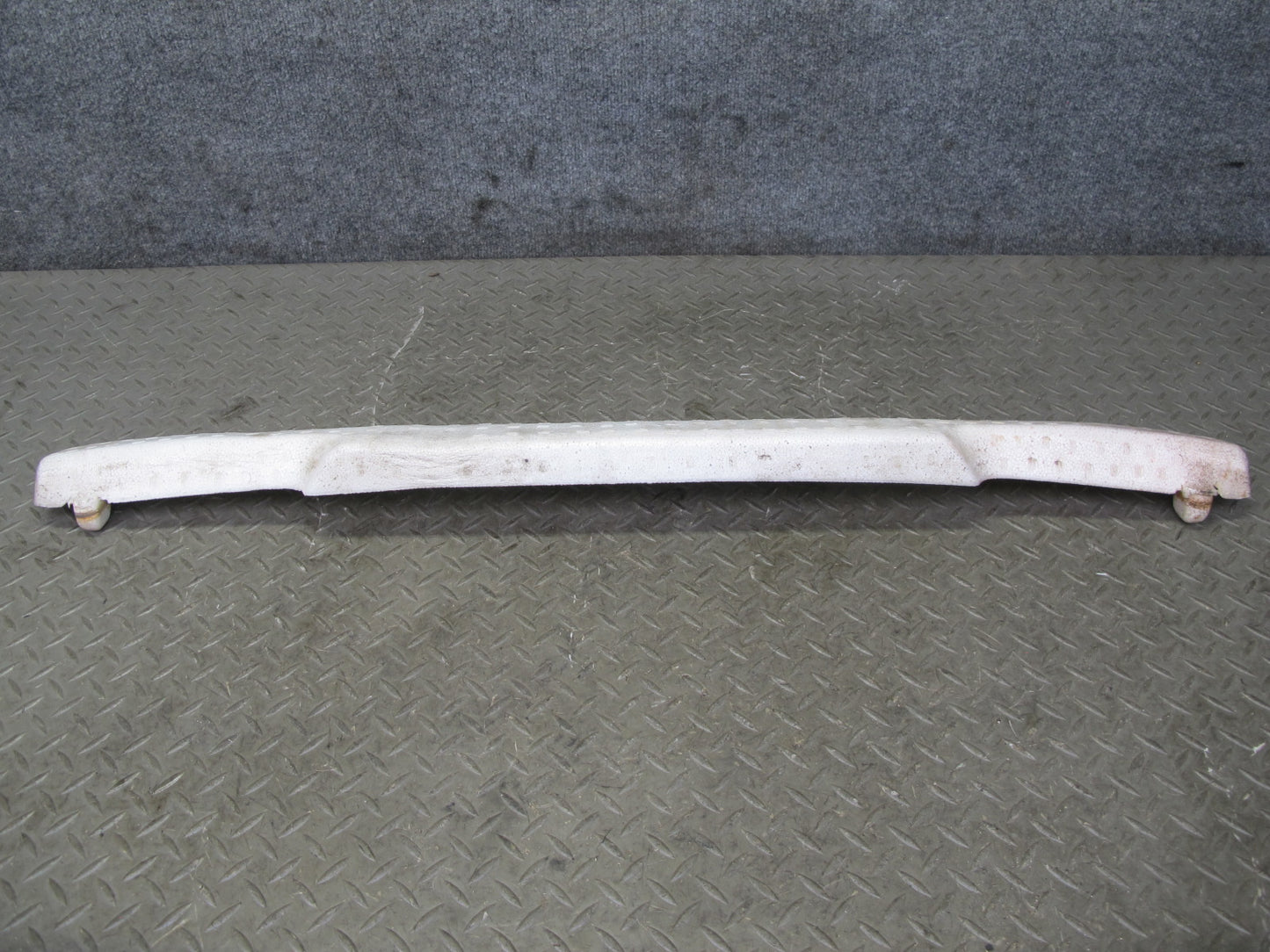 1998-2002 Lexus J100 LX470 Front Bumper Reinforcement Impact Absorber Foam
