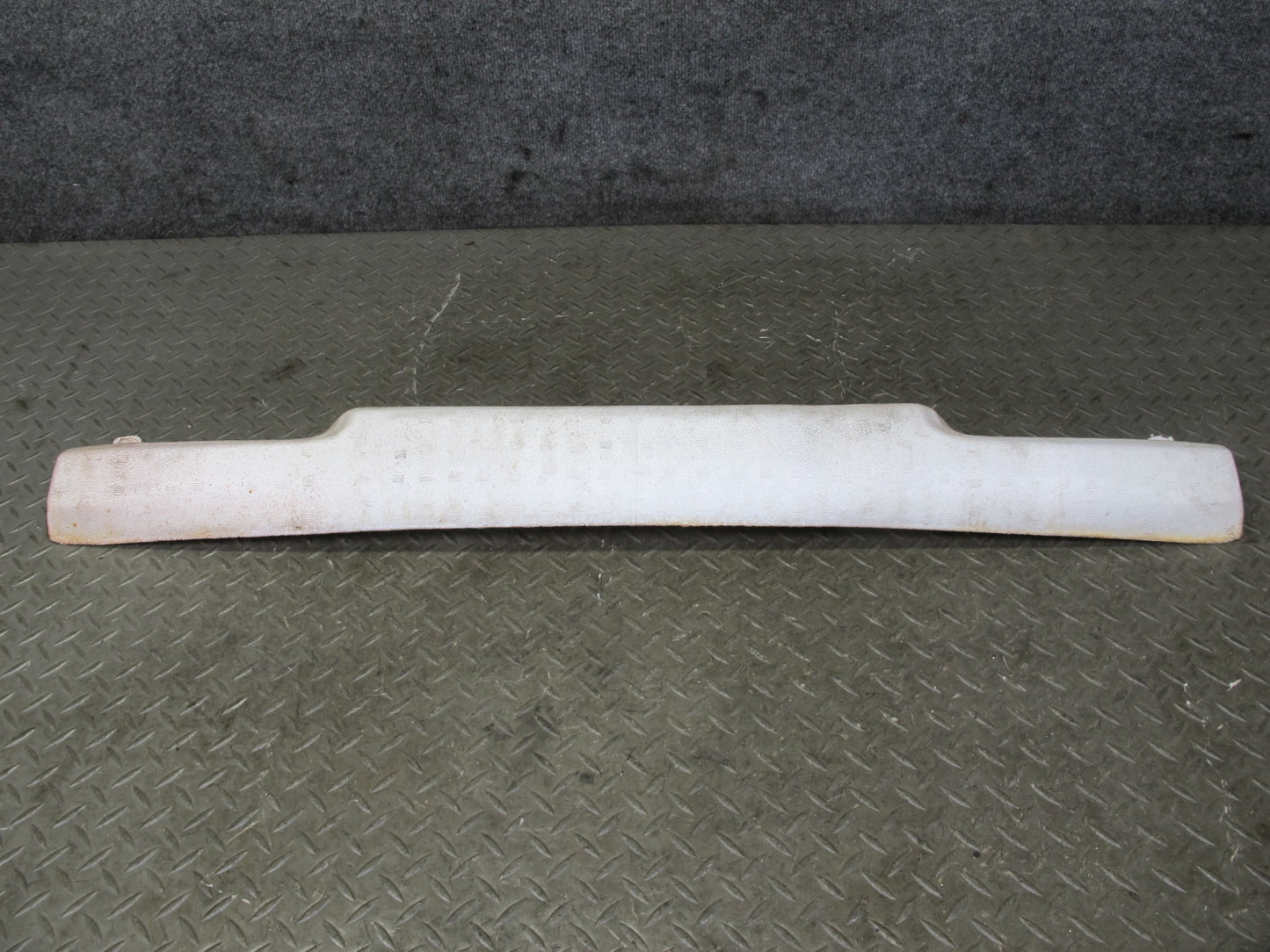 1998-2002 Lexus J100 LX470 Front Bumper Reinforcement Impact Absorber Foam