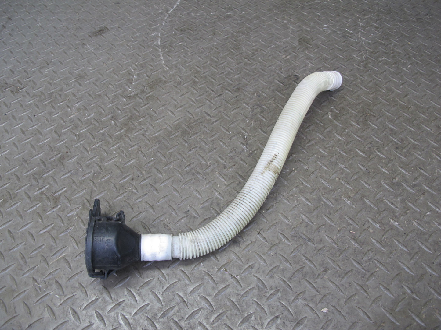 11-15 Mini Cooper R60 R61 Countryman Windshield Washer Reservoir w Pump OEM